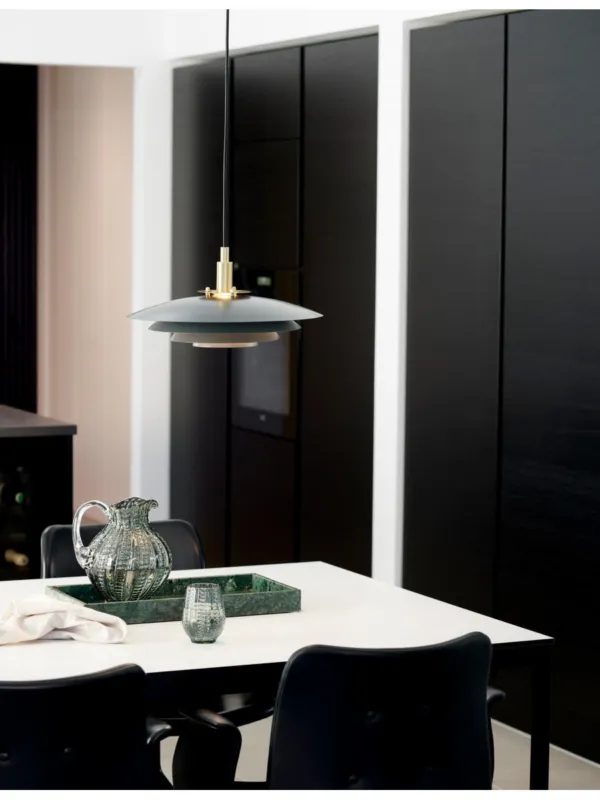 Czarna lampa wisząca Bretagne duńska do jadalni z warstwowym kloszem - Nordlux Zniżka