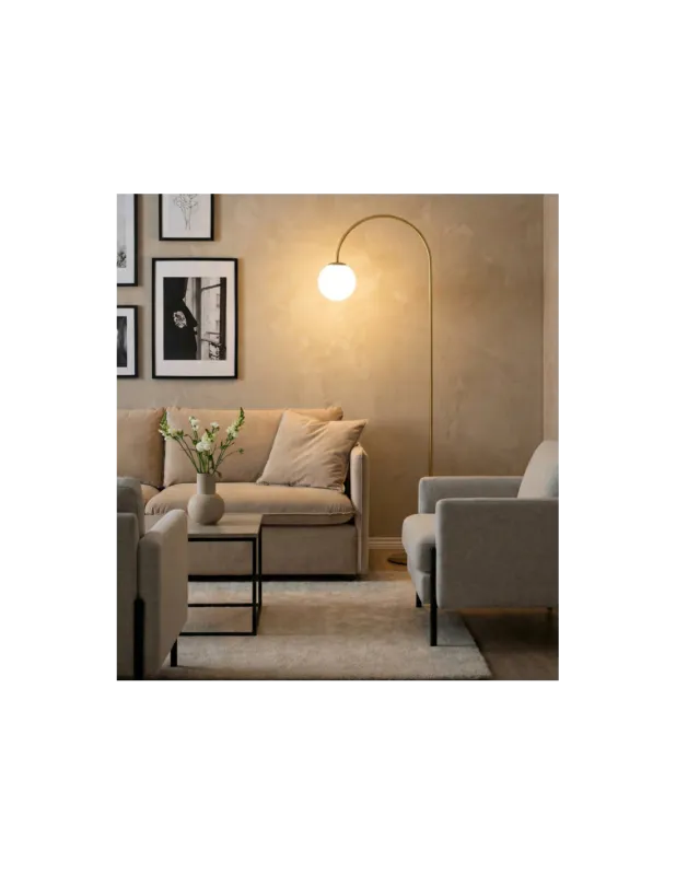 Lampa podłogowa łukowa ze szklaną białą kulą Bow 158cm złota ZumaLine Obniżka ceny